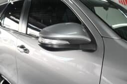 TOYOTA FORTUNER 2.8GD-6 4X4 A/T full