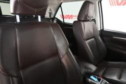 TOYOTA FORTUNER 2.8GD-6 4X4 A/T full