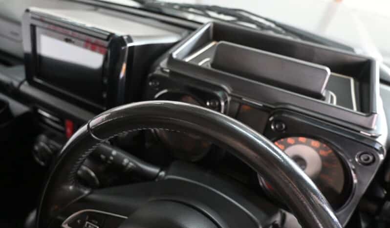 SUZUKI JIMNY 1.5 GLX A/T full
