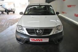 NISSAN NP200 1.6 full