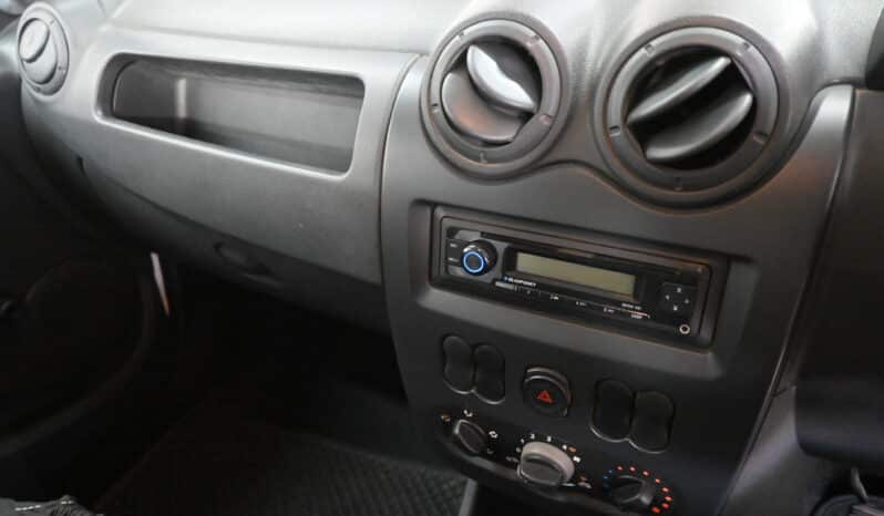 NISSAN NP200 1.6 full