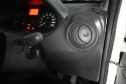 NISSAN NP200 1.6 full