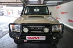 TOYOTA LAND CRUISER 79 4.5D P/U D/C full