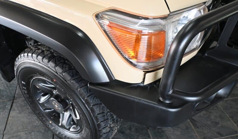 TOYOTA LAND CRUISER 79 4.5D P/U D/C full