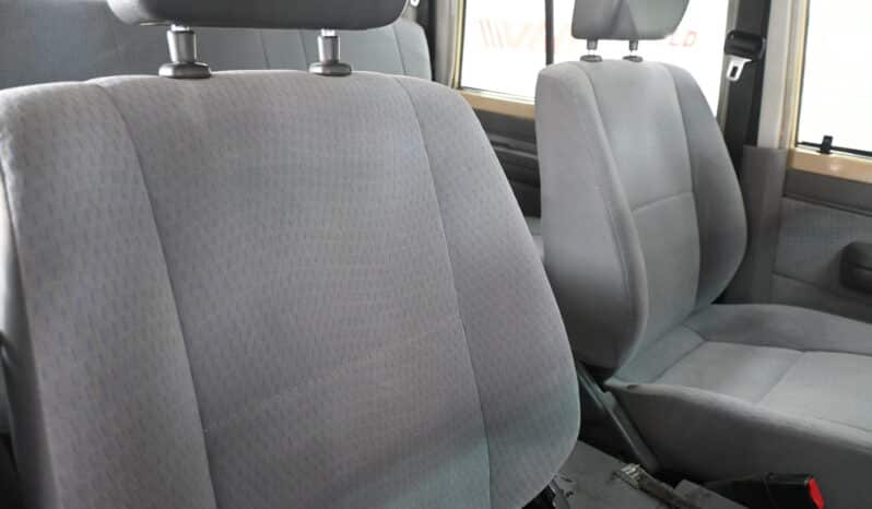 TOYOTA LAND CRUISER 79 4.5D P/U D/C full
