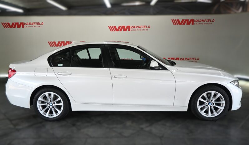 
								BMW 320D A/T full									