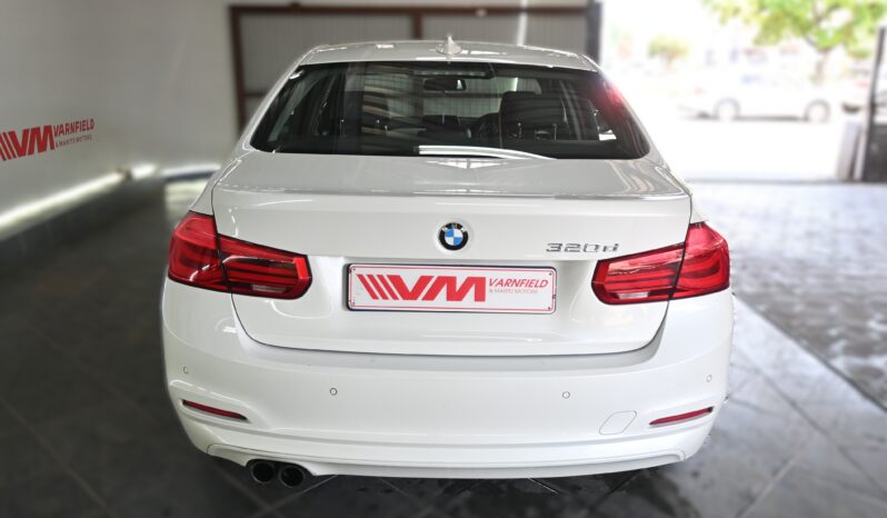 
								BMW 320D A/T full									