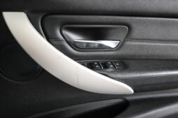 
										BMW 320D A/T full									