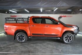TOYOTA HILUX 2.8GD-6 4X4 LEGEND 50 A/T D/C