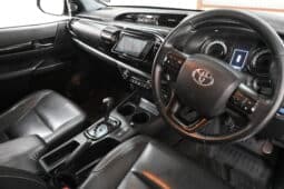 TOYOTA HILUX 2.8GD-6 4X4 LEGEND 50 A/T D/C full