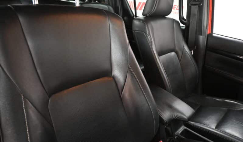TOYOTA HILUX 2.8GD-6 4X4 LEGEND 50 A/T D/C full