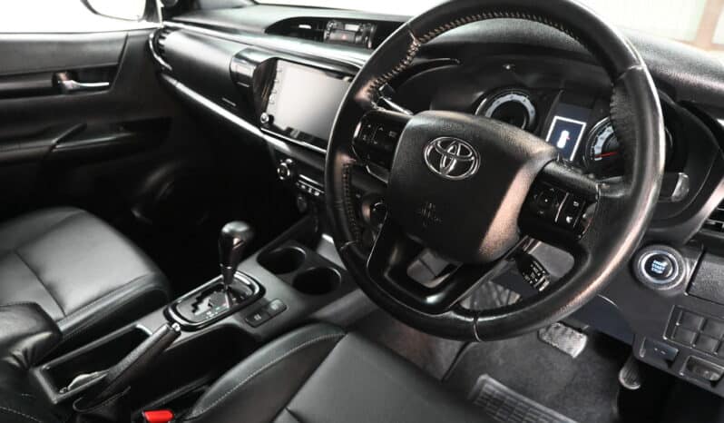 TOYOTA HILUX 2.8GD-6 RAIDER 4X4 LEG50 D/C A/T full