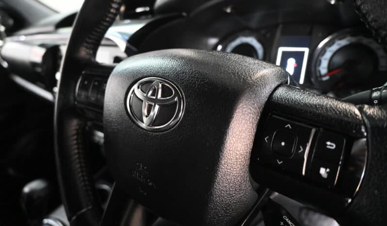 TOYOTA HILUX 2.8GD-6 RAIDER 4X4 LEG50 D/C A/T full