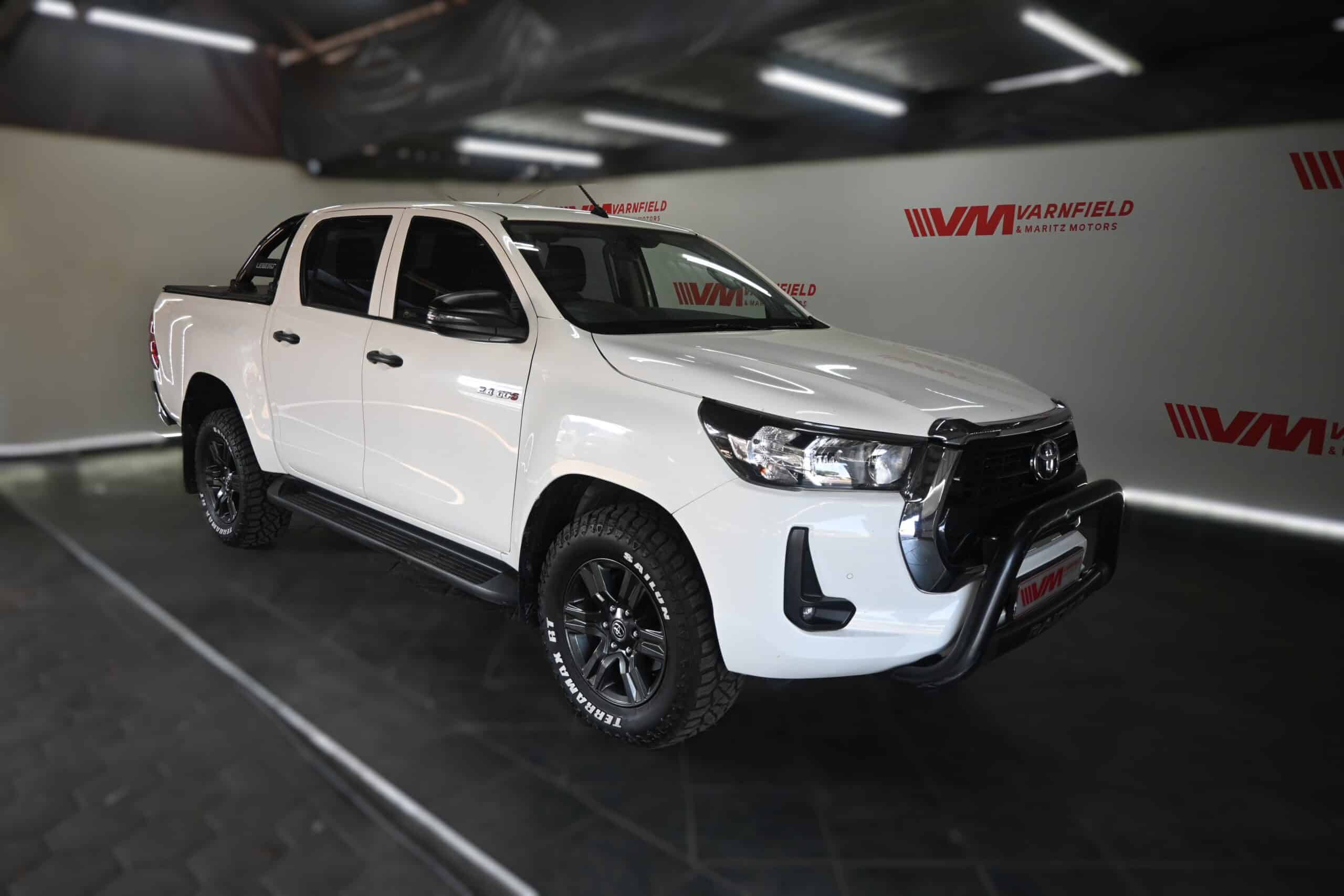 TOYOTA HILUX 2.4GD-6 RB RAIDER P/U D/C
