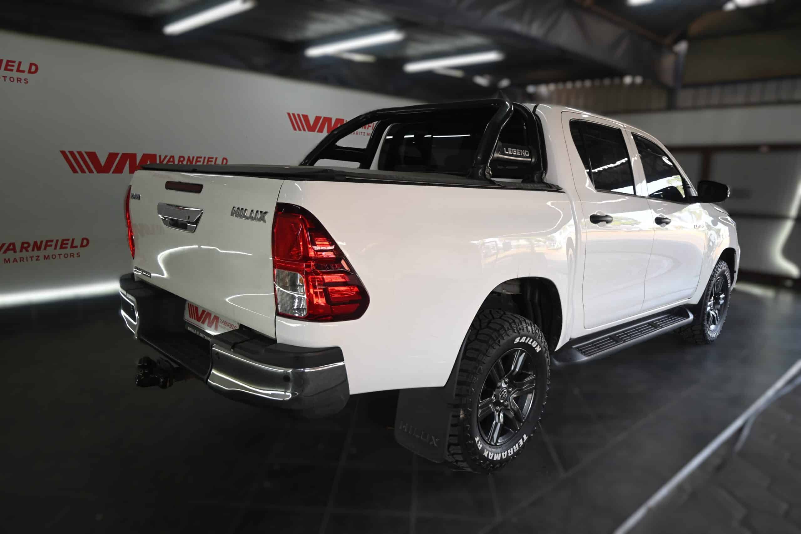 TOYOTA HILUX 2.4GD-6 RB RAIDER P/U D/C