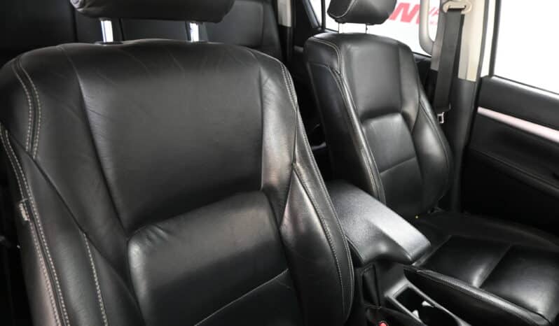TOYOTA HILUX 2.4GD-6 RB RAIDER P/U D/C full