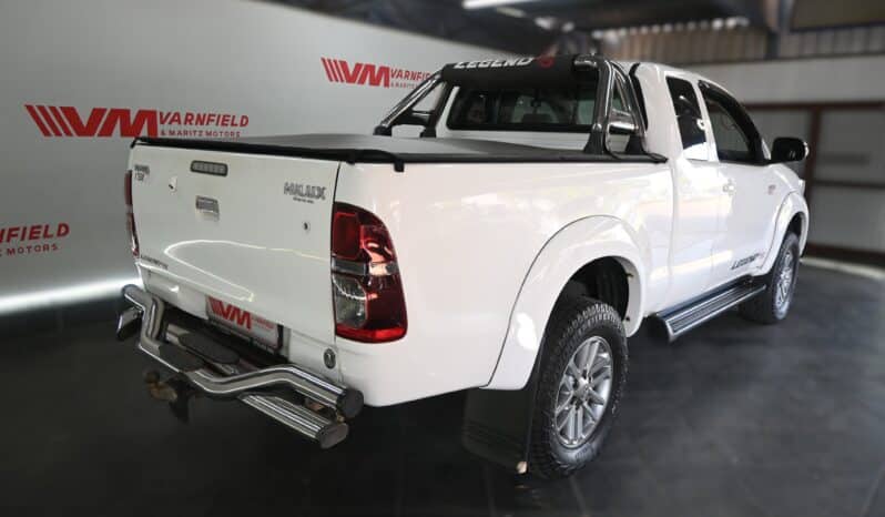 TOYOTA HILUX 3.0D-4D E/C LEGEND 45 full