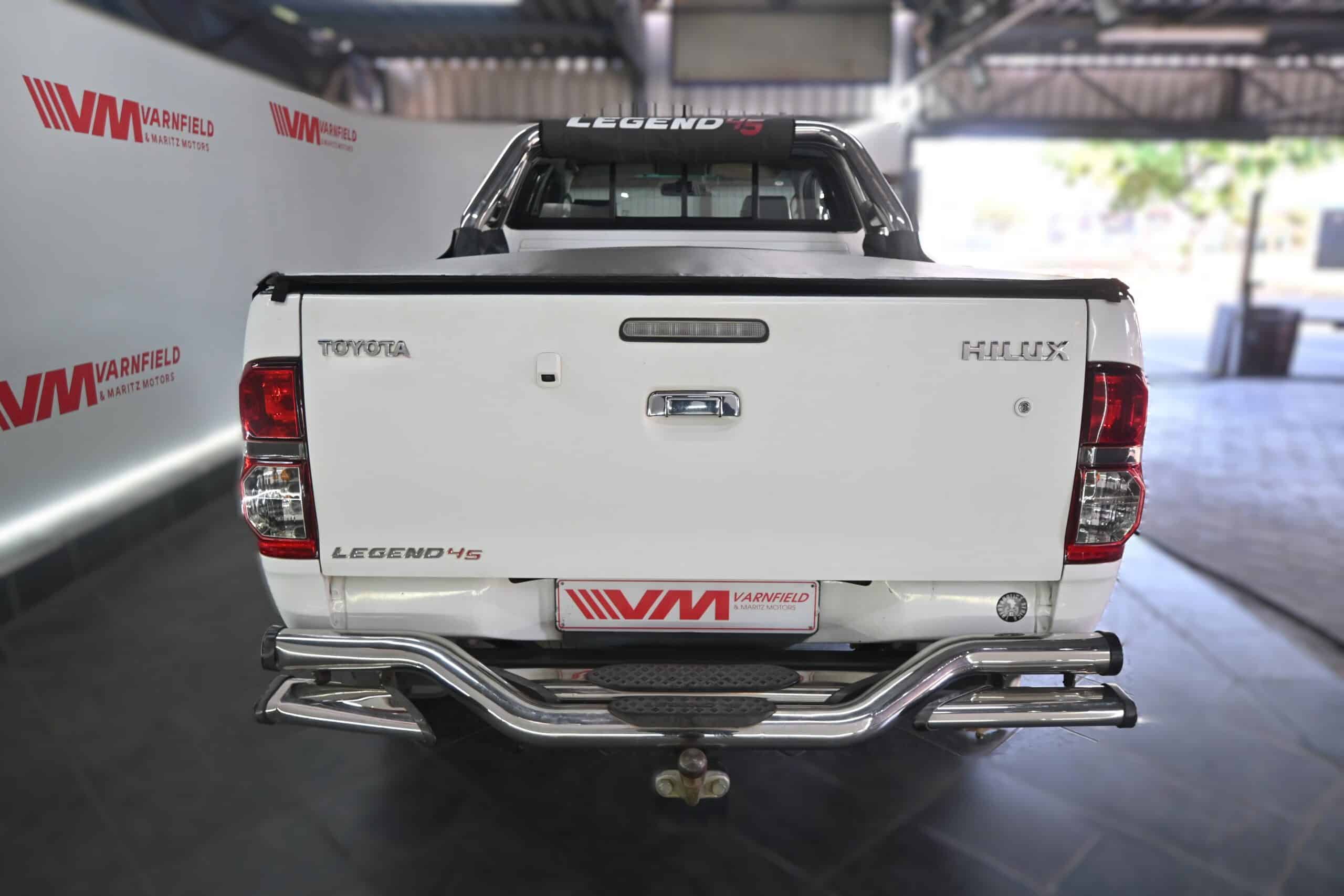 TOYOTA HILUX 3.0D-4D E/C LEGEND 45