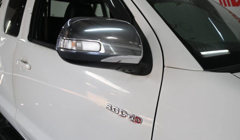 TOYOTA HILUX 3.0D-4D E/C LEGEND 45 full