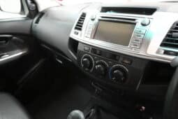TOYOTA HILUX 3.0D-4D E/C LEGEND 45 full