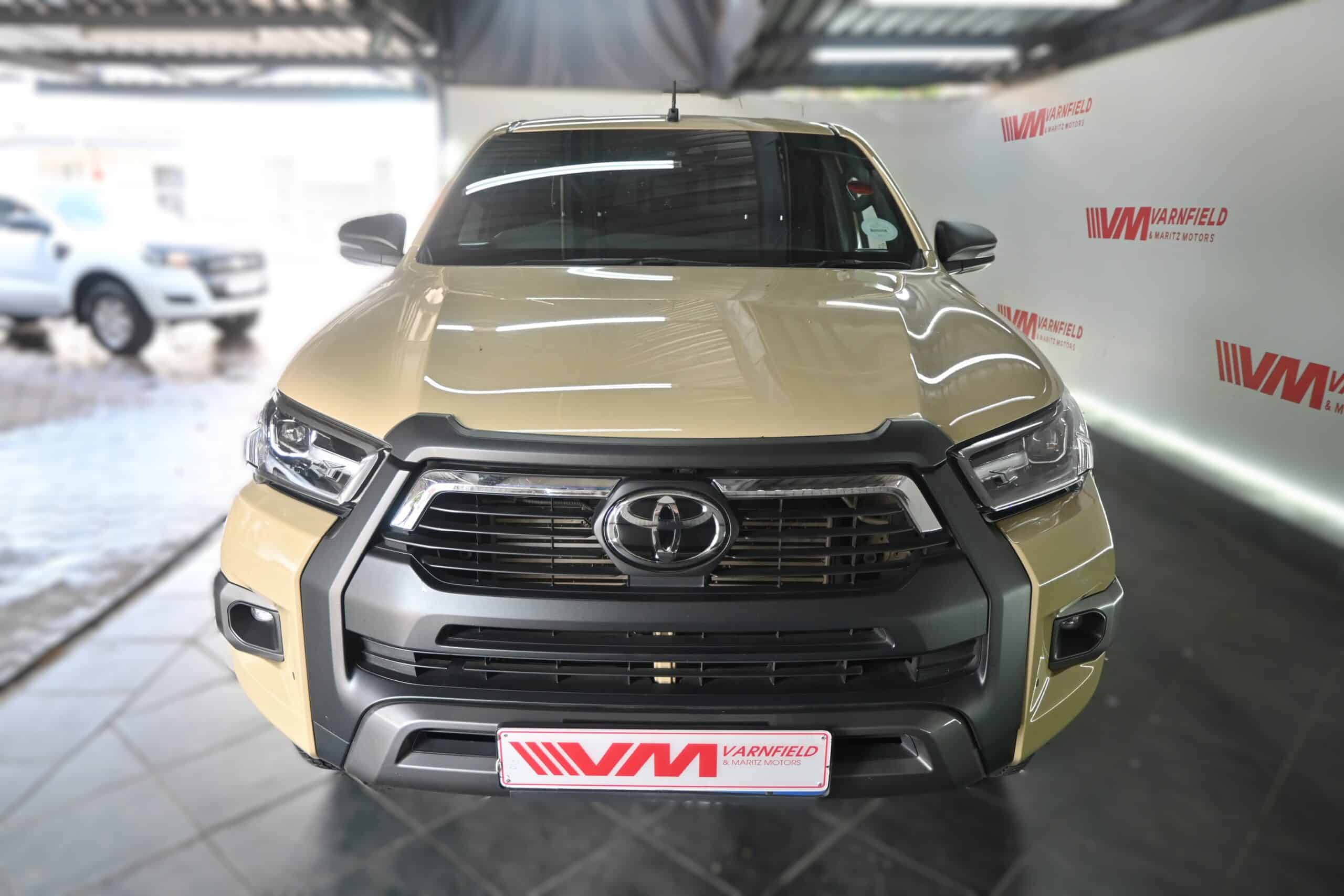 TOYOTA HILUX 2.8GD-6 LEGEND 4X4 A/T D/C
