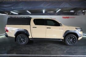 TOYOTA HILUX 2.8GD-6 LEGEND 4X4 A/T D/C