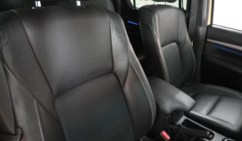 TOYOTA HILUX 2.8GD-6 LEGEND 4X4 A/T D/C full