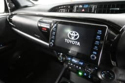TOYOTA HILUX 2.8GD-6 LEGEND 4X4 A/T D/C full