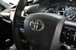 TOYOTA HILUX 2.8GD-6 LEGEND 4X4 A/T D/C full