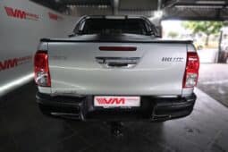 TOYOTA HILUX 2.8GD-6 A/T D/C full