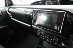 TOYOTA HILUX 2.8GD-6 A/T D/C full