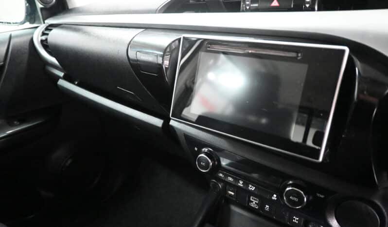 TOYOTA HILUX 2.8GD-6 A/T D/C full