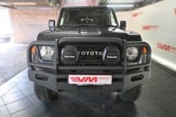 TOYOTA LAND CRUISER 79 2.8GD-6 D/C A/T full