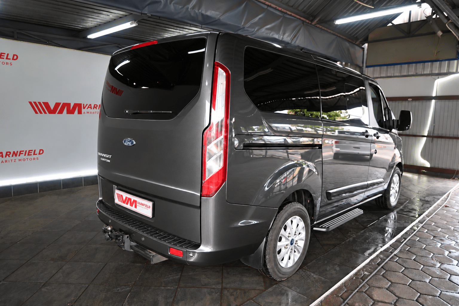 FORD RANGER 2.0 XL A/T 6 SPEED