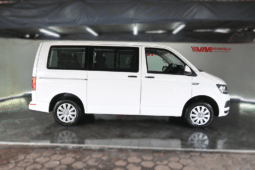 VOLKSWAGEN KOMBI 2.0TDI DSG TRENDLINE 103KW full