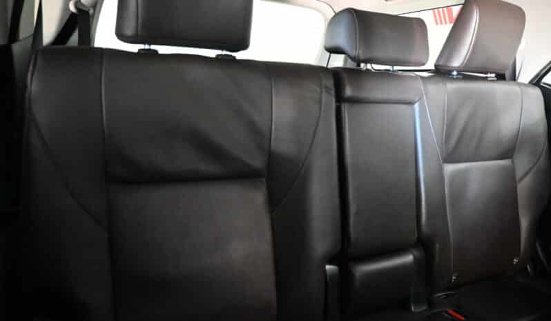 TOYOTA FORTUNER 2.4GD-6 RB A/T full