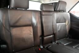 TOYOTA FORTUNER 2.8GD-6 4X4 A/T full