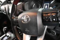 TOYOTA FORTUNER 2.8GD-6 4X4 A/T full