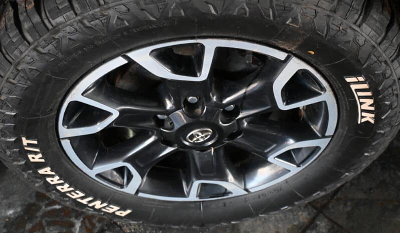 TOYOTA HILUX 2.8GD-6 RAIDER 4X4 A/T P/U D/C full
