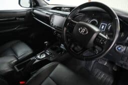 TOYOTA HILUX 2.8GD-6 RAIDER 4X4 A/T P/U D/C full