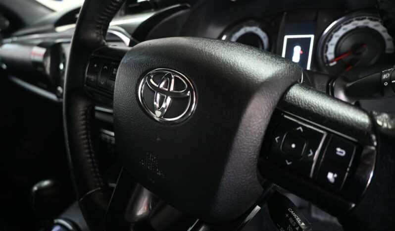TOYOTA HILUX 2.8GD-6 RAIDER 4X4 A/T P/U D/C full