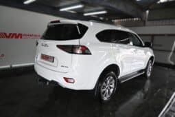 ISUZU MU-X 3.0 A/T full
