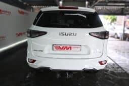 ISUZU MU-X 3.0 A/T full