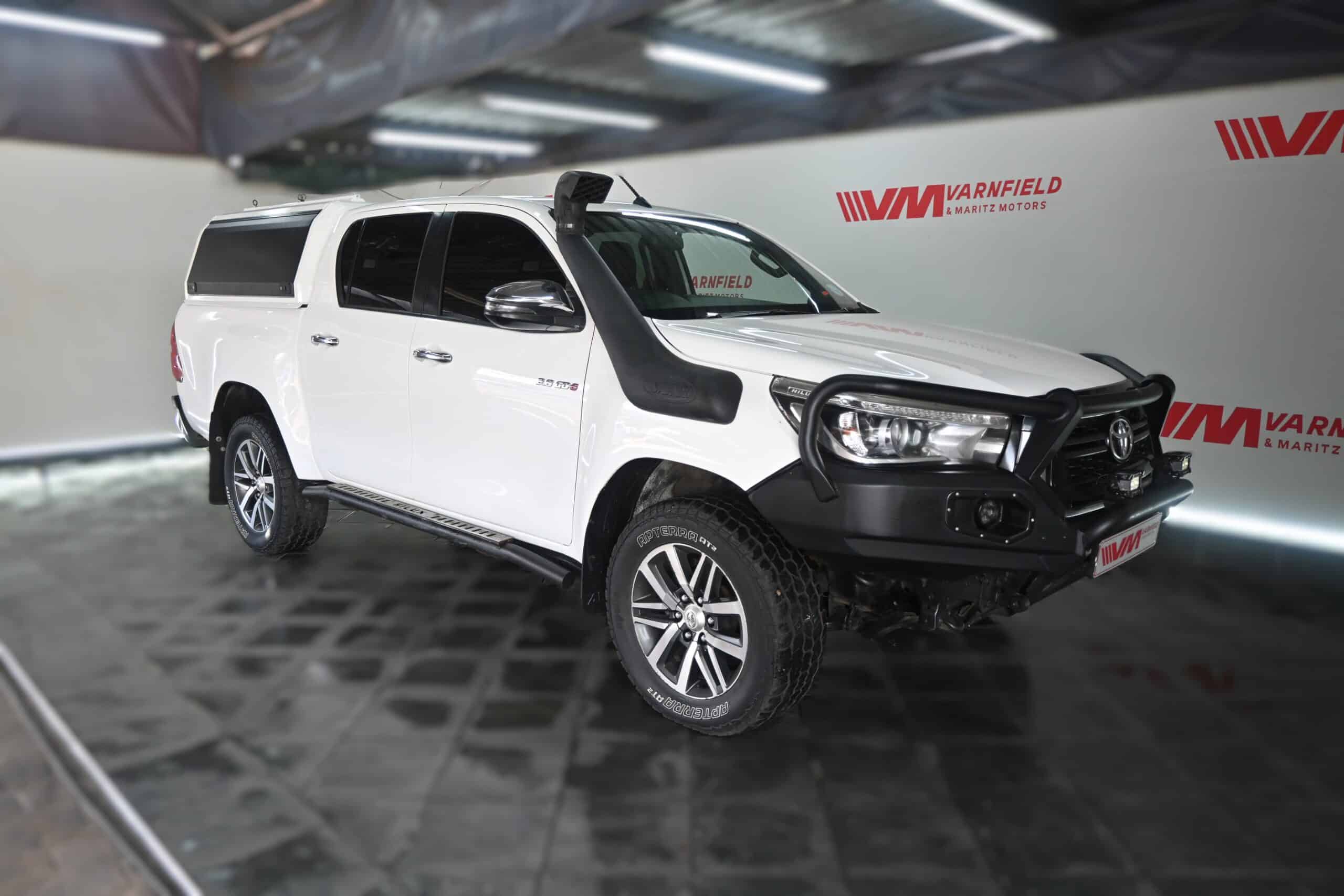 TOYOTA HILUX 2.8GD-6 4X4 A/T D/C