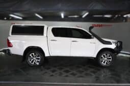 TOYOTA HILUX 2.8GD-6 4X4 A/T D/C full