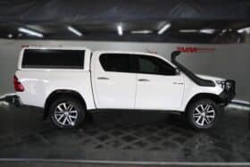 TOYOTA HILUX 2.8GD-6 4X4 A/T D/C