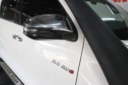 TOYOTA HILUX 2.8GD-6 4X4 A/T D/C full