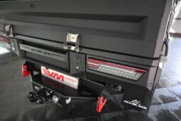 TOYOTA LAND CRUISER 79 2.8GD-6 A/T D/C full
