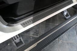 TOYOTA LAND CRUISER 79 2.8GD-6 A/T D/C full