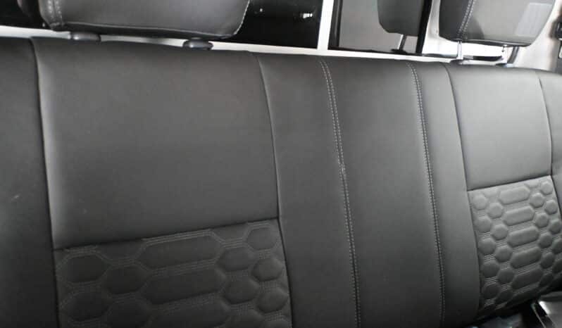 TOYOTA LAND CRUISER 79 2.8GD-6 A/T D/C full